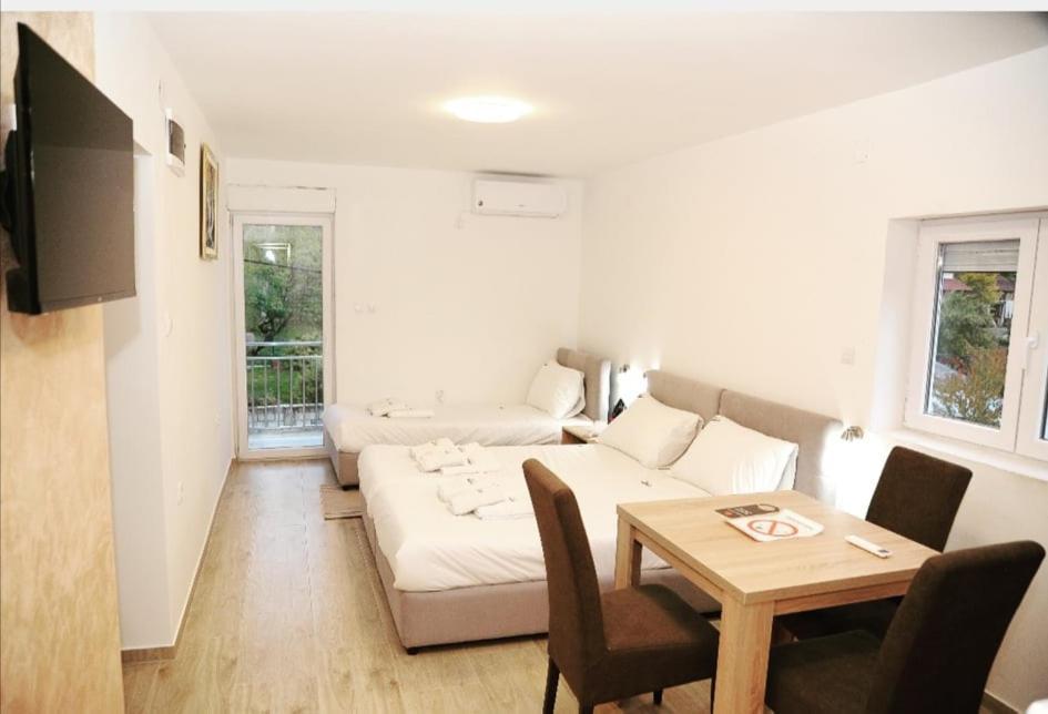Vila Lux Nedeljkovic Gornja Trepca Čačak Extérieur photo